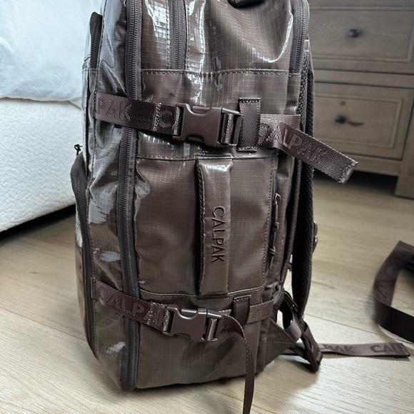 CALPAK Brown Terra 26L Laptop Duffel Backpack - Picture 4 of 8